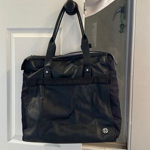 Lululemon Tote